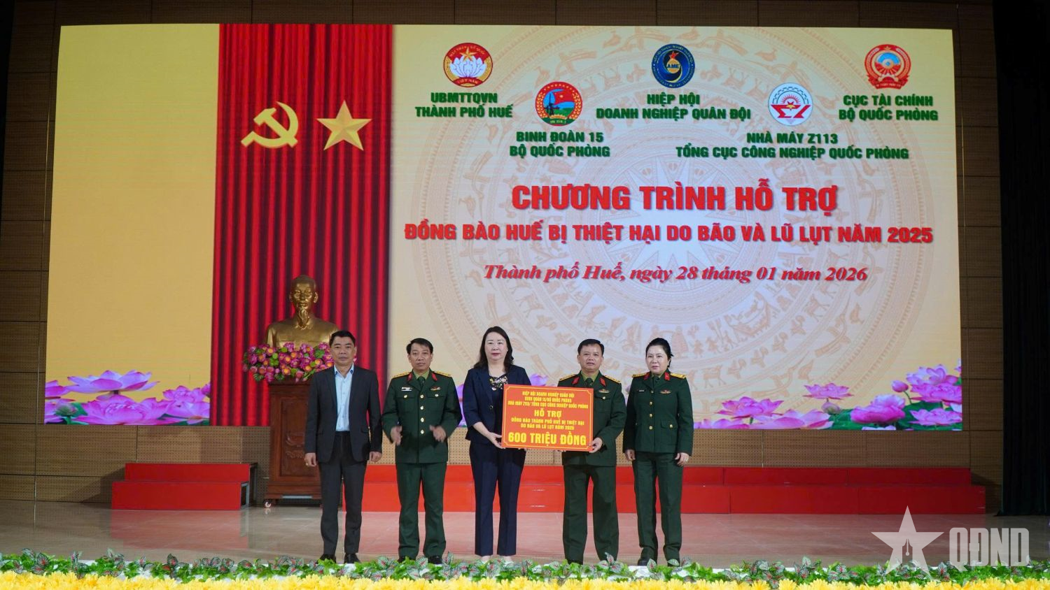 Hiệp hội Doanh nghiệp Quân đội hỗ trợ đồng bào thành phố Huế bị thiệt hại do thiên tai 

​